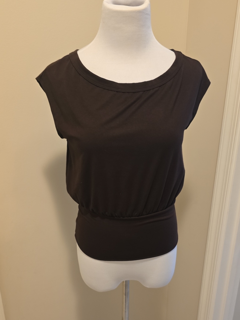Women's Black Cap Sleeve Boatneck Top